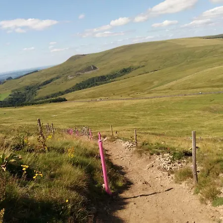 Aux Pieds Des Pistes * Бес-э-Сент-Анастез